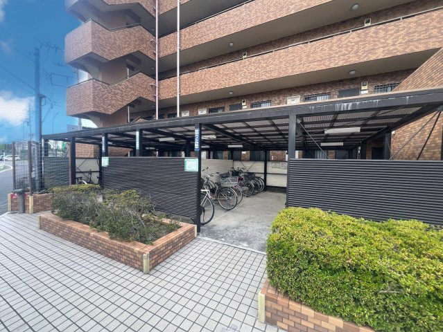 ☆屋根付きの駐車場