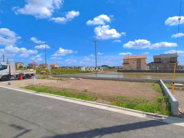 4区画　敷地面積：117.98平米（35.68坪）　金額：1580万円　