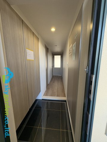 毎日通る玄関はこちらです