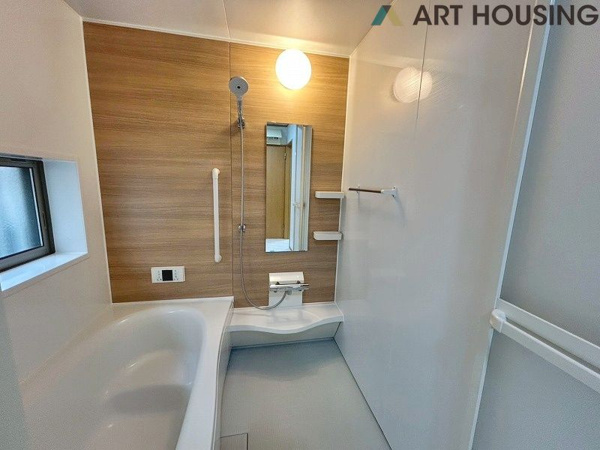 【小山　中古戸建の浴室】