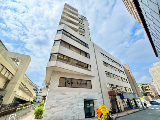 共用部もきれいに維持。居住用はもちろん、将来の賃貸需要も意識できる一室