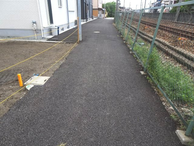 前面道路含む現地写真