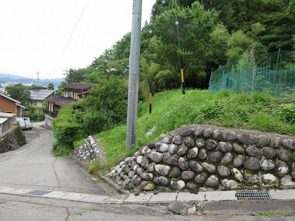 【高山市神明町の土地の写真】