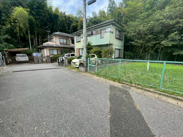 静かな前面道路が守る、穏やかな暮らし