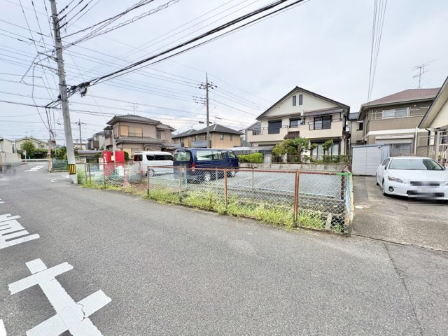 敷地約58坪・南側水路の為、陽当り良好！ご家族のライフスタイルに合わせた自由設計が可能です！当社無料の間取り作成も承ります！建物イメージや資金計画などお気軽にご相談ください。