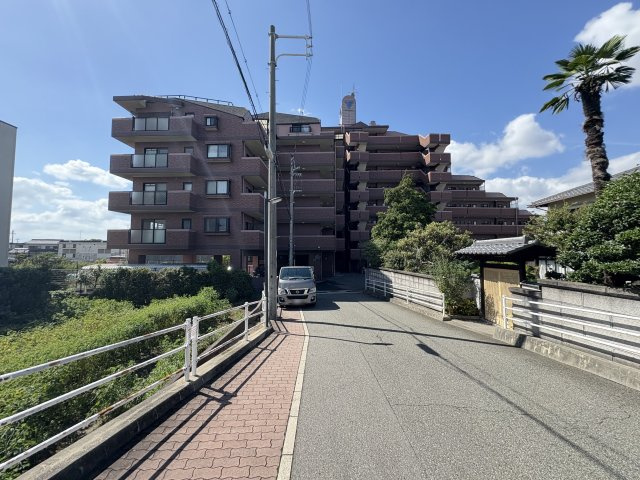 外観：328000535929