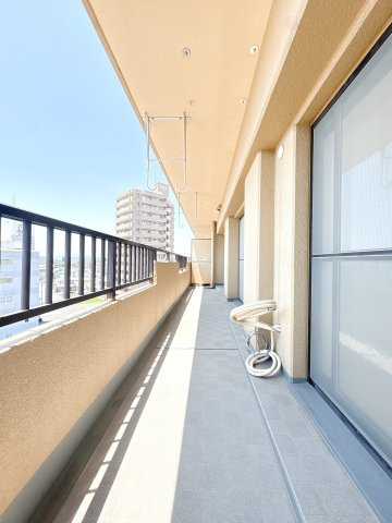 南向きのバルコニーになります♪
