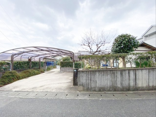 福岡市東区若宮1丁目の古家付き土地！土地面積454.26ｍ2（約137.41坪）！