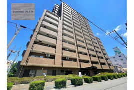 ライオンズマンション城東緑橋の外観