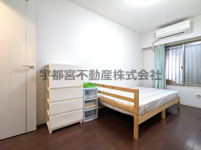 独立した洋室は、お子様部屋や夫婦の寝室と使い分けしやすくGOOD　もちろん各部屋にも収納スペースがありスッキリ収納も可能！