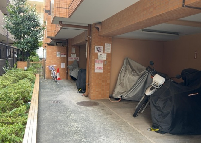 土地探しをしていると都市計画区域という言葉を目にすると思います。法律によって、都道府県知事や国土交通大臣が指定するエリアのことを指しており、都市計画区域は市街化区域と市街化調整区域に分けられています。