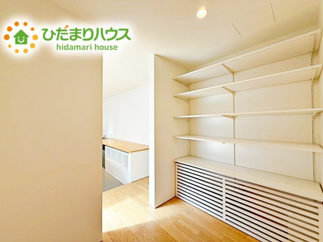 パントリー完備で散らかりがちなキッチン回りもラクラクお片付けできちゃいます！(*^-^*)