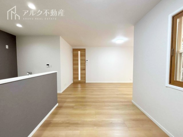 開放的なオープンキッチンです