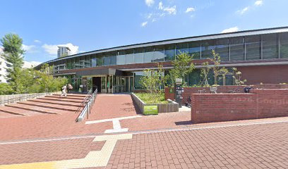 多摩市立中央図書館まで徒歩16分