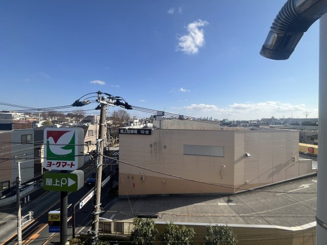 東向きで日当たり良好です。