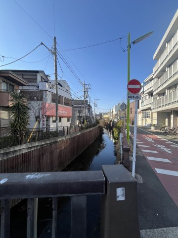 落ち着いた周辺環境です。