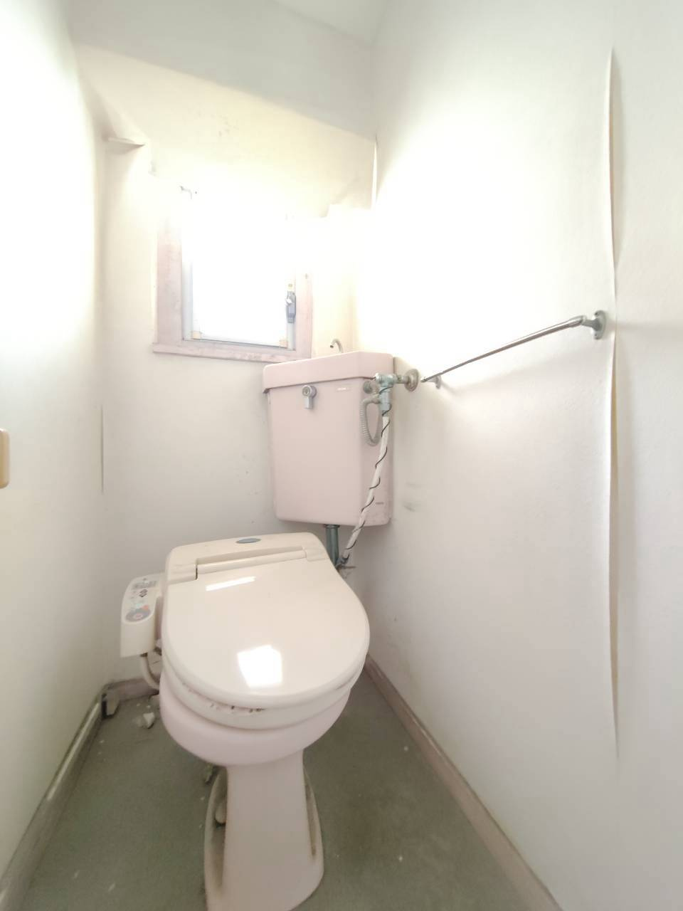 洗浄便座付トイレ