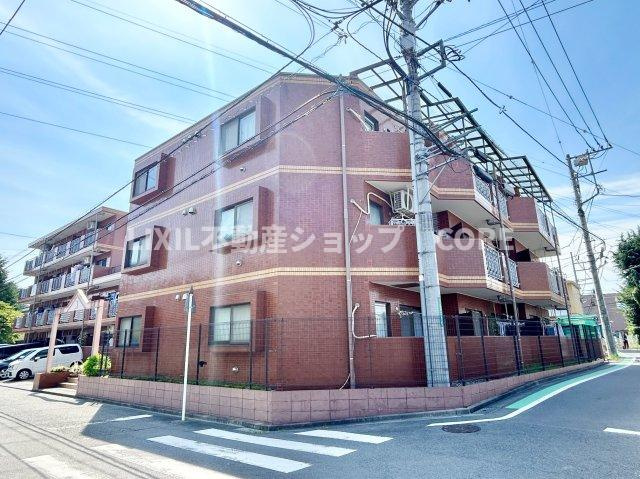 パパとママが大切なお子様をいつも身近に感じられる安心の子育て環境の立地になります。
