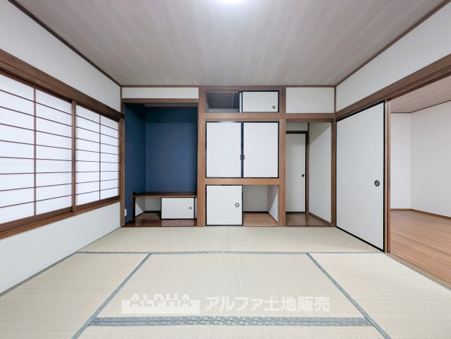 【comfort　room】　◆落ち着きのある室内◆寝室としても子ども部屋としても使いやすく、暮らしの変化にも対応できる空間。日々の時間を穏やかに過ごせます。