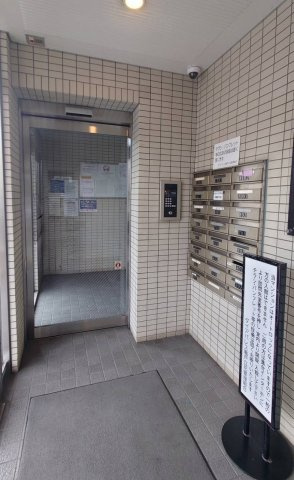 【エントランス】