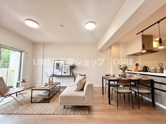 本画像はCGで作成しており、実際に現地に家具は置かれておりません。また、価格に家具は含まれておりません。