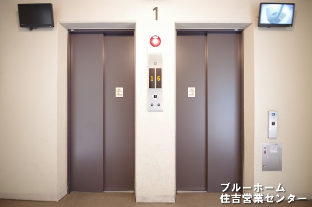 エレベーターが2基ございます！