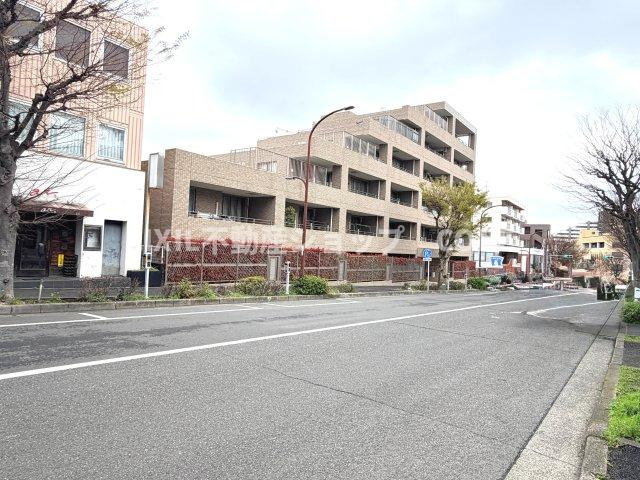鉄筋コンクリート造6階建4階部分、新耐震基準・旧耐震が気になる方はスタッフまでお問い合わせください。