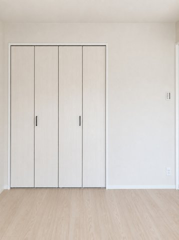 【クローゼット】
