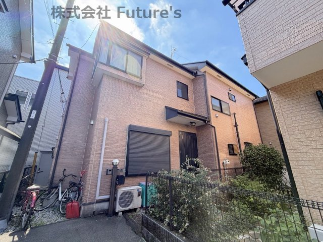 早稲田公園＆プールが近く、子どもとの暮らしを楽しめる住環境