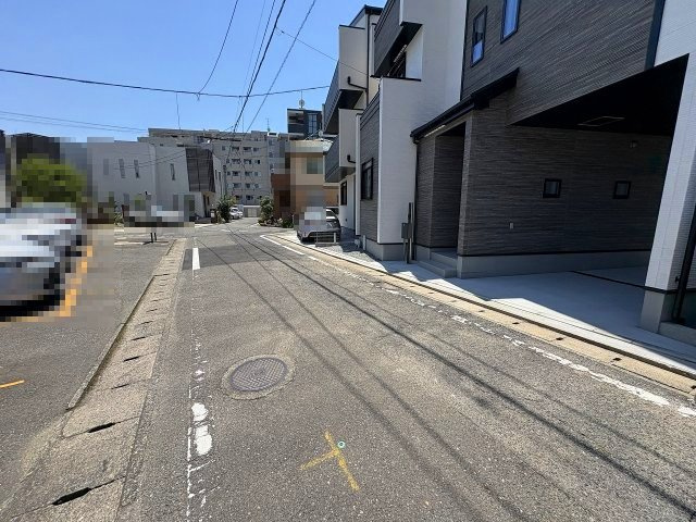 現地写真。前面道路です。