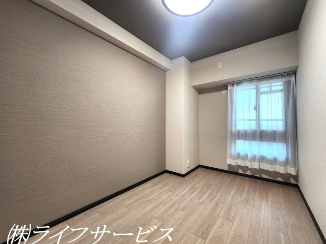洋室4.7帖／クローゼット有