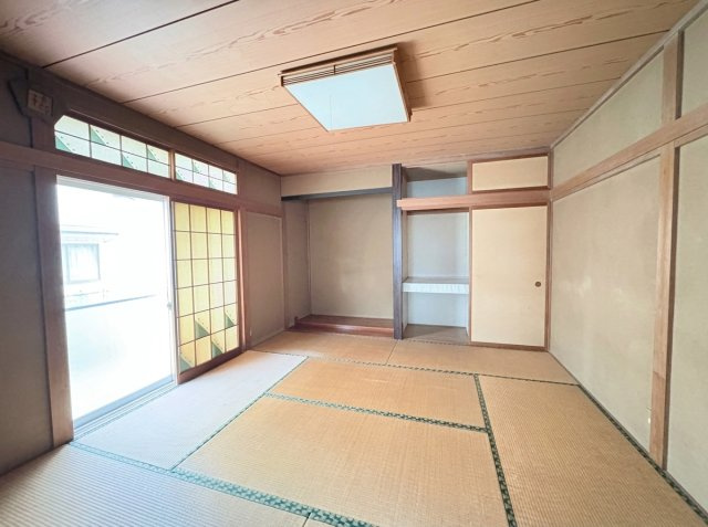 ※掲載写真は一部AI画像加工により、家具・家財等を削除しております。