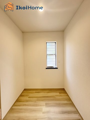 【ホームページに現地動画掲載中】●年中無休：当日予約可●1階納戸スペースです。家事室や収納等に便利！