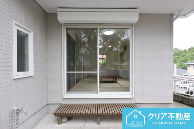 お天気のいい日のテラスは心地よい場所です♪