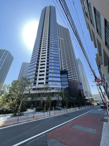 建物と前面道路