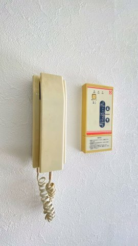 インターフォン