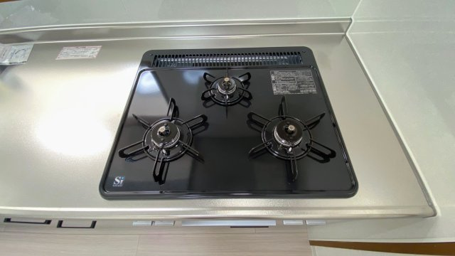 三口コンロ