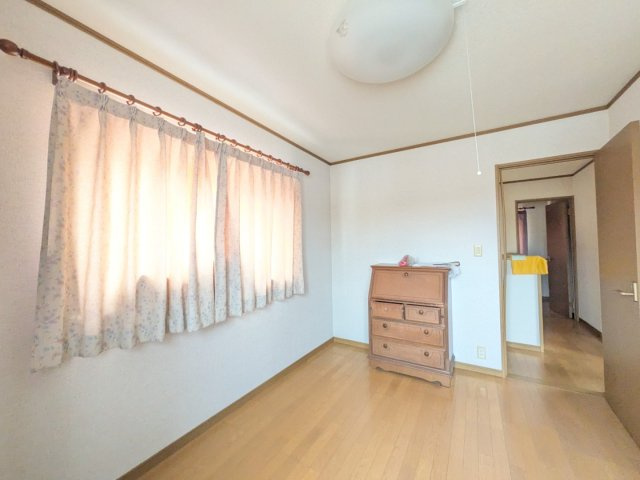 2階北側洋室