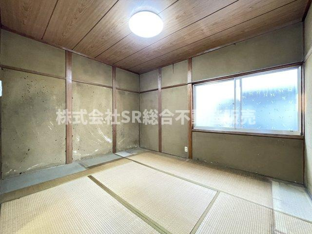 寝る時は布団派の方にピッタリなお部屋です！