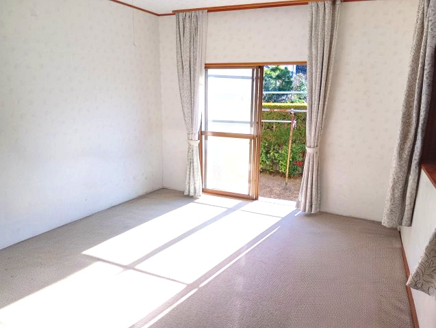 庭側に窓があり、出入りがしやすく、動線の良い間取りです。