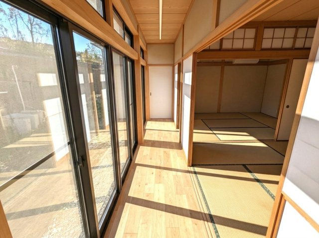 別途リフォームプランございます。※この画像はAIによって生成された「完成予想図（イメージ）」です。