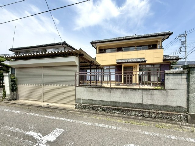 ■外観|シンプルで洗練されたデザインは住まう人の色に染まり、個性を映し出します♪本日見学可能(*＾＾*)