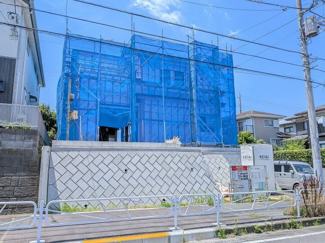 ～片倉駅徒歩10分　ZEH酸い住の省エネ住宅　見晴らしの良い新築一戸建て～
