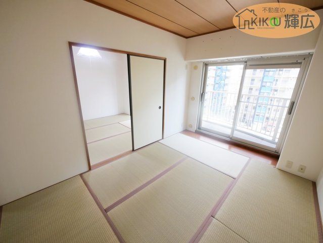和室6帖の続き間です。