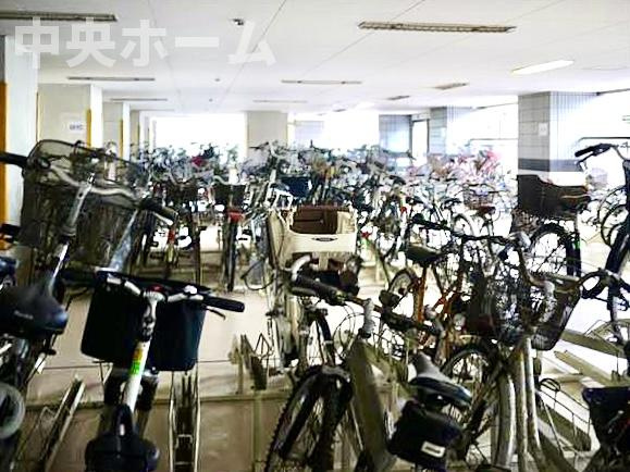 【自転車置き場】最新の空き状況や費用などの詳細は担当スタッフまでお問い合わせください。