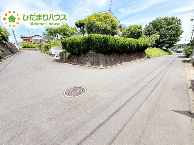 閑静な住宅地なので、静かな環境で暮らしやすいですね。
