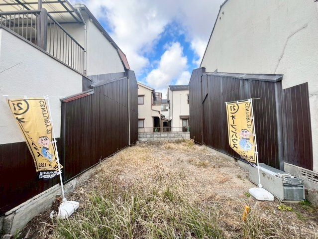 外観：328000627019