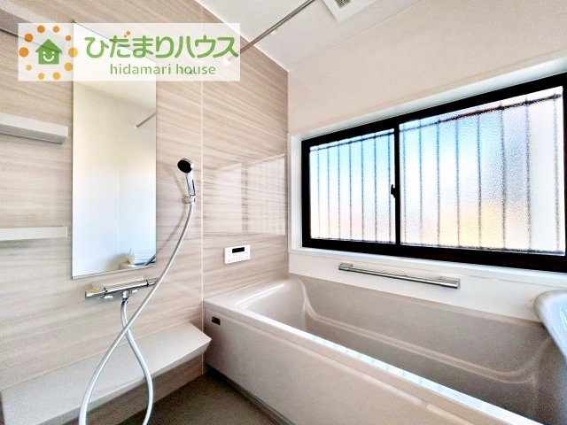 何歳まで一緒に入ってくれるだろうか・・・。　広いお風呂は、お子様と一緒に入るバスタイムがより楽しくなります。