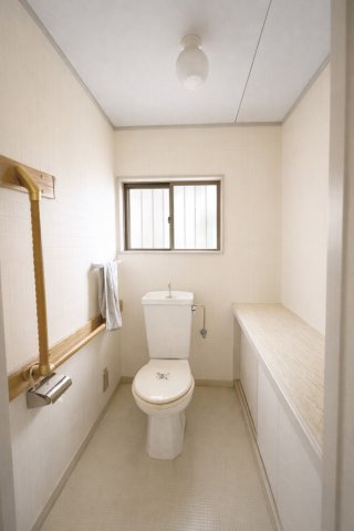 落ち着いたトイレです