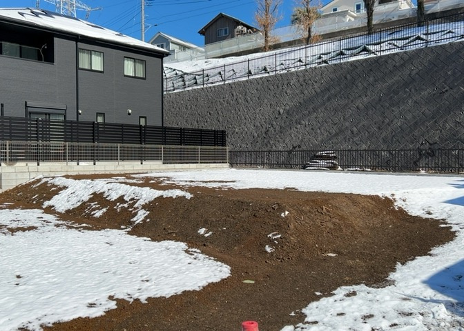 物件の詳細については、現地を見てわかること以外に、役所や法務局などで調べないとわからないことがあります。そのため、現地に行く場合は、もしこの物件を買ったらどのような生活ができるかをイメージしましょう。